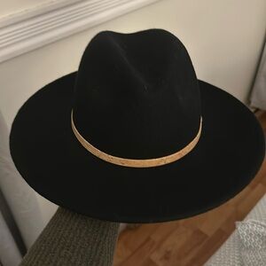 NWT Ten Tree 100% recycled wool hat